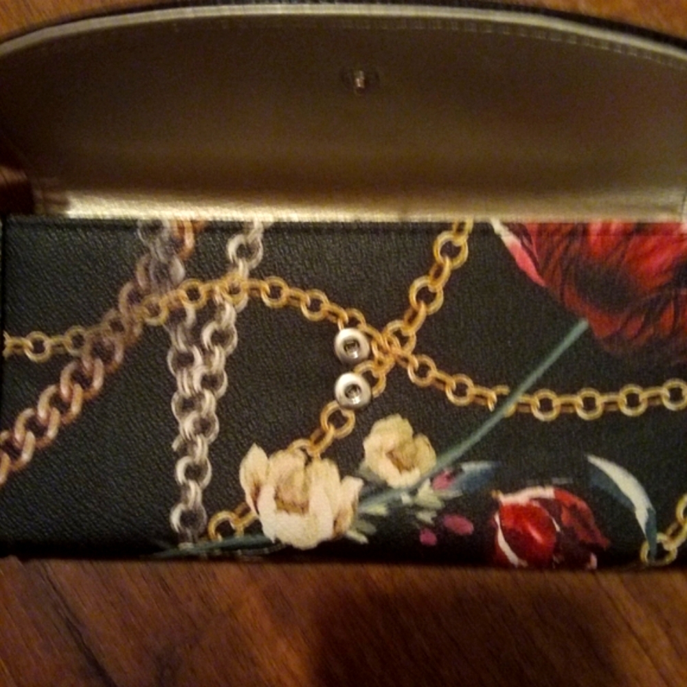 Dana Buchman Black and Red Wallet with Floral Design - Picture 4 of 5